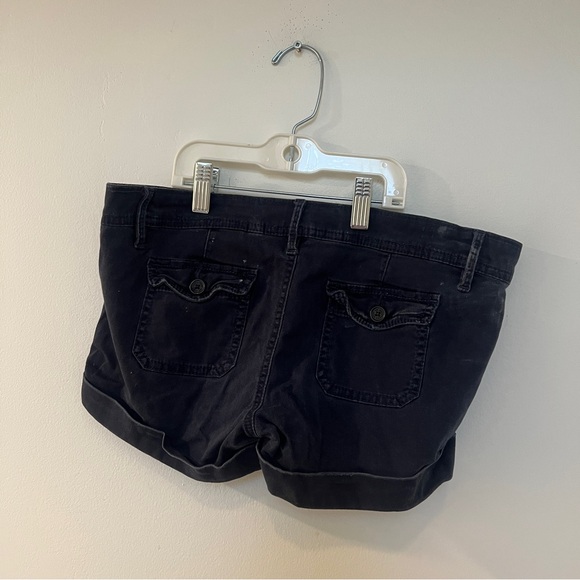 🫐Navy Abercrombie Short Shorts - Picture 6 of 16